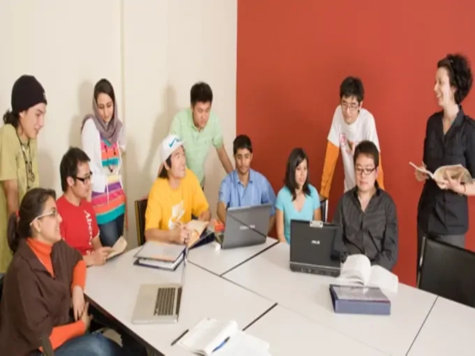 دورة الإنجليزية المكثفة 25  ساعة في الاسبوع