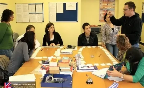 دورة الإنجليزية سوبر مكثفة 30 ساعة  في الاسبوع